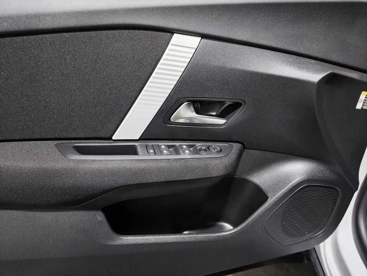 citroen-c4-2025-gasolina-1199cc