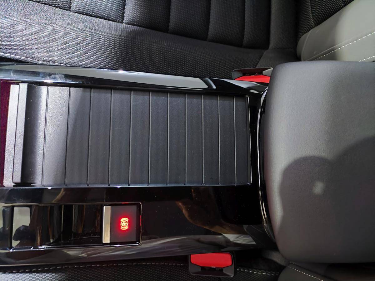 citroen-c4-2025-gasolina-1199cc