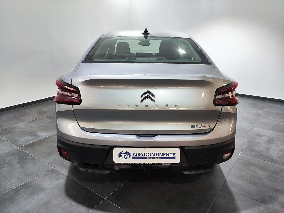 citroen-c4-2024-eletrico-500cc