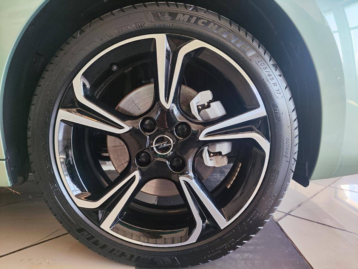 opel-corsa-2023-gasolina-1199cc