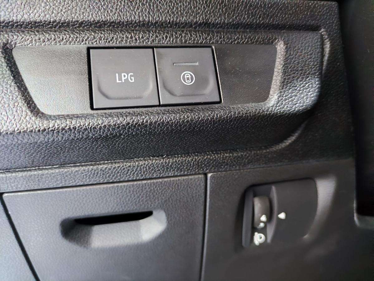 dacia-sandero-2024-gpl-999cc