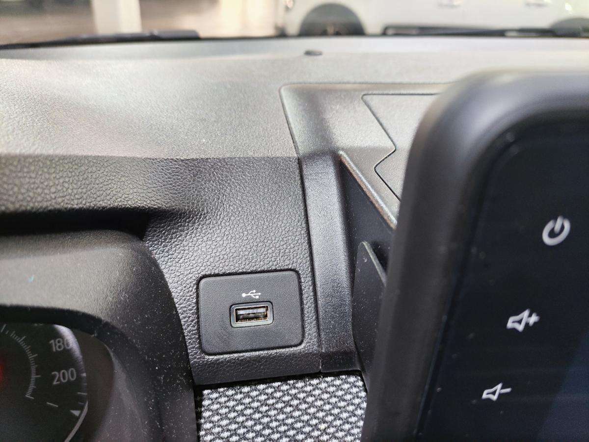 dacia-sandero-2024-gpl-999cc