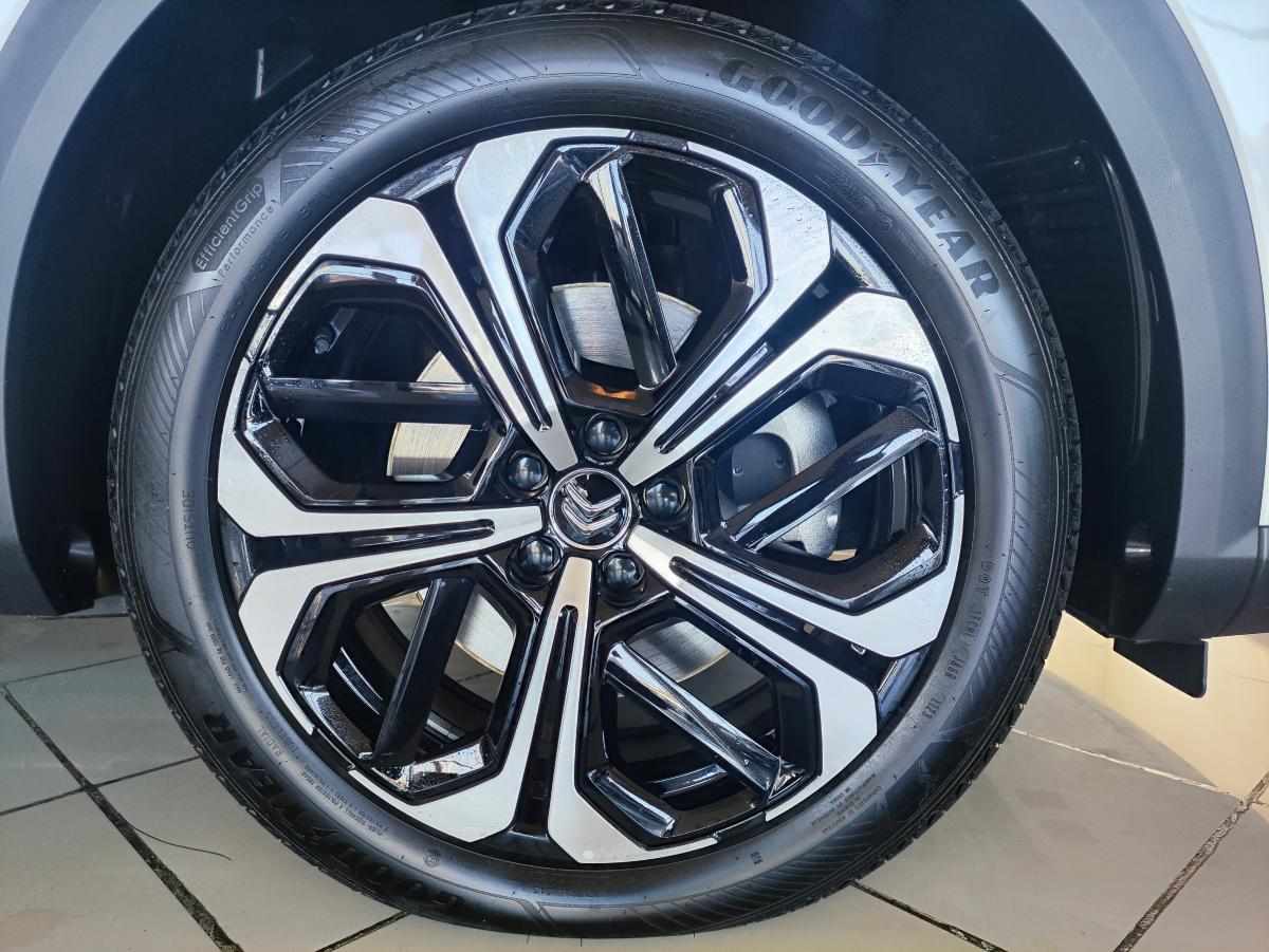 citroen-c5-x-1-6-hybrid-225-2025-gasolina-1598cc