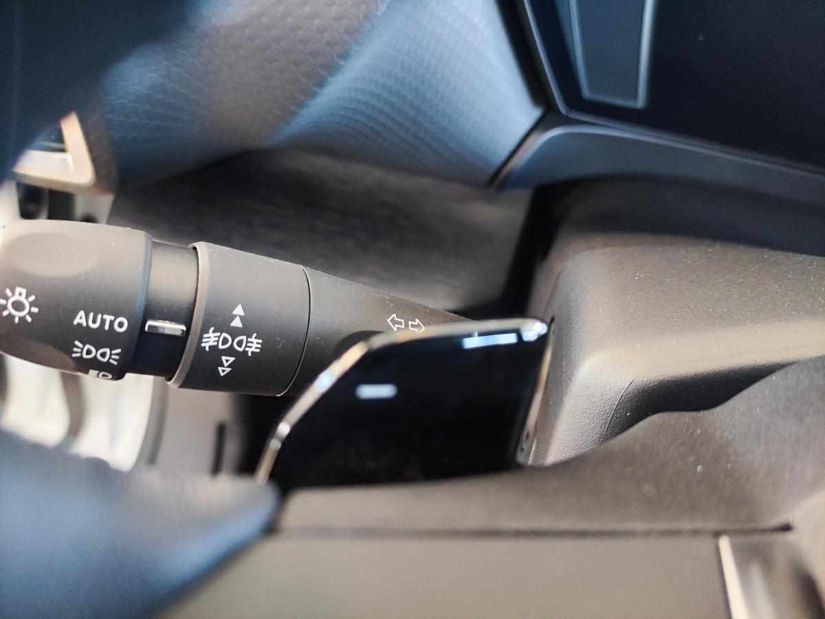 citroen-c5-x-1-6-hybrid-225-2025-gasolina-1598cc