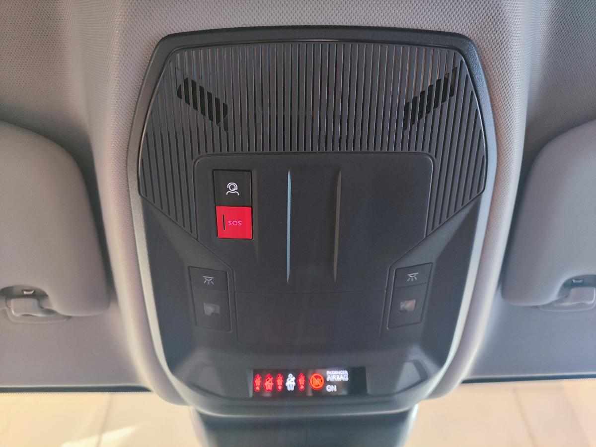 citroen-c5-x-1-6-hybrid-225-2025-gasolina-1598cc