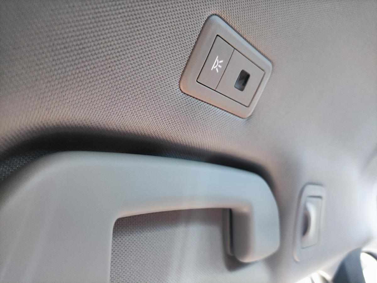 citroen-c5-x-1-6-hybrid-225-2025-gasolina-1598cc