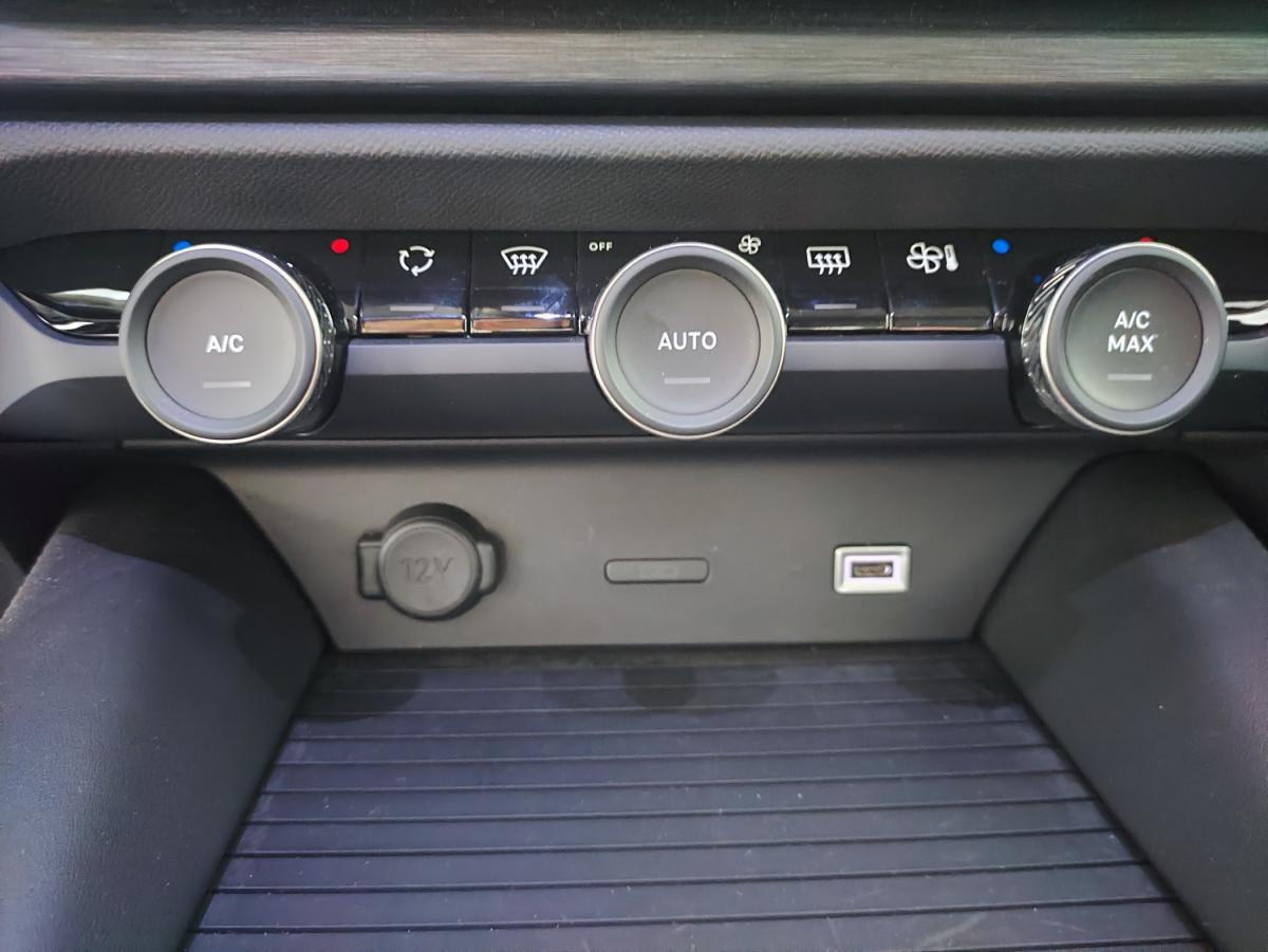 citroen-c5-x-2025-hibrido-a-gasolina-1598cc