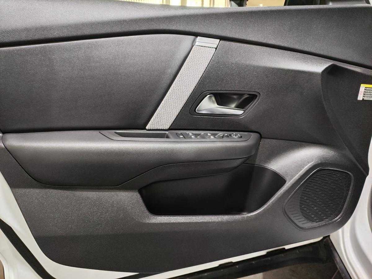 citroen-c4-2024-gasolina-1199cc