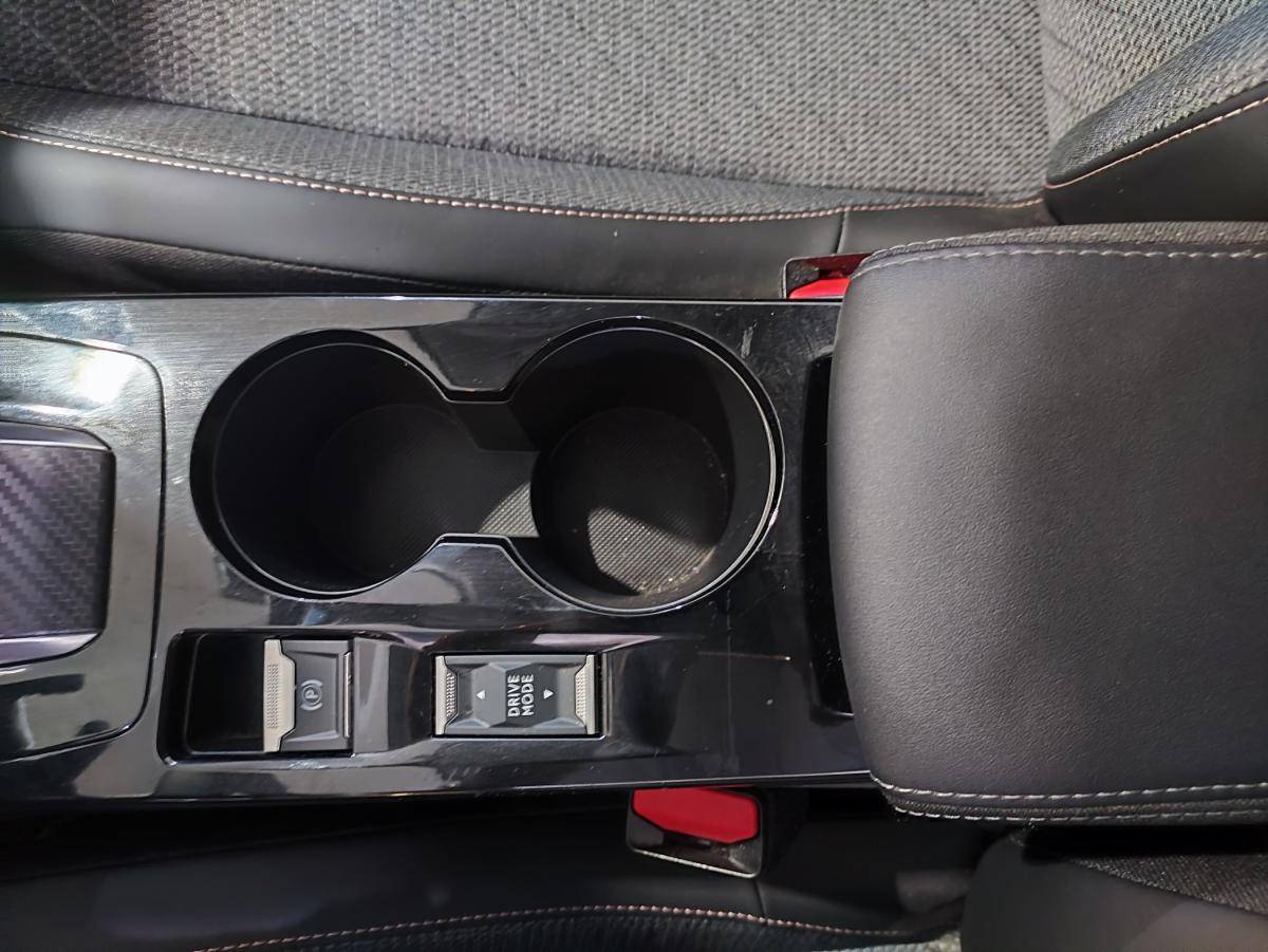 peugeot-208-2026-gasolina-1199cc