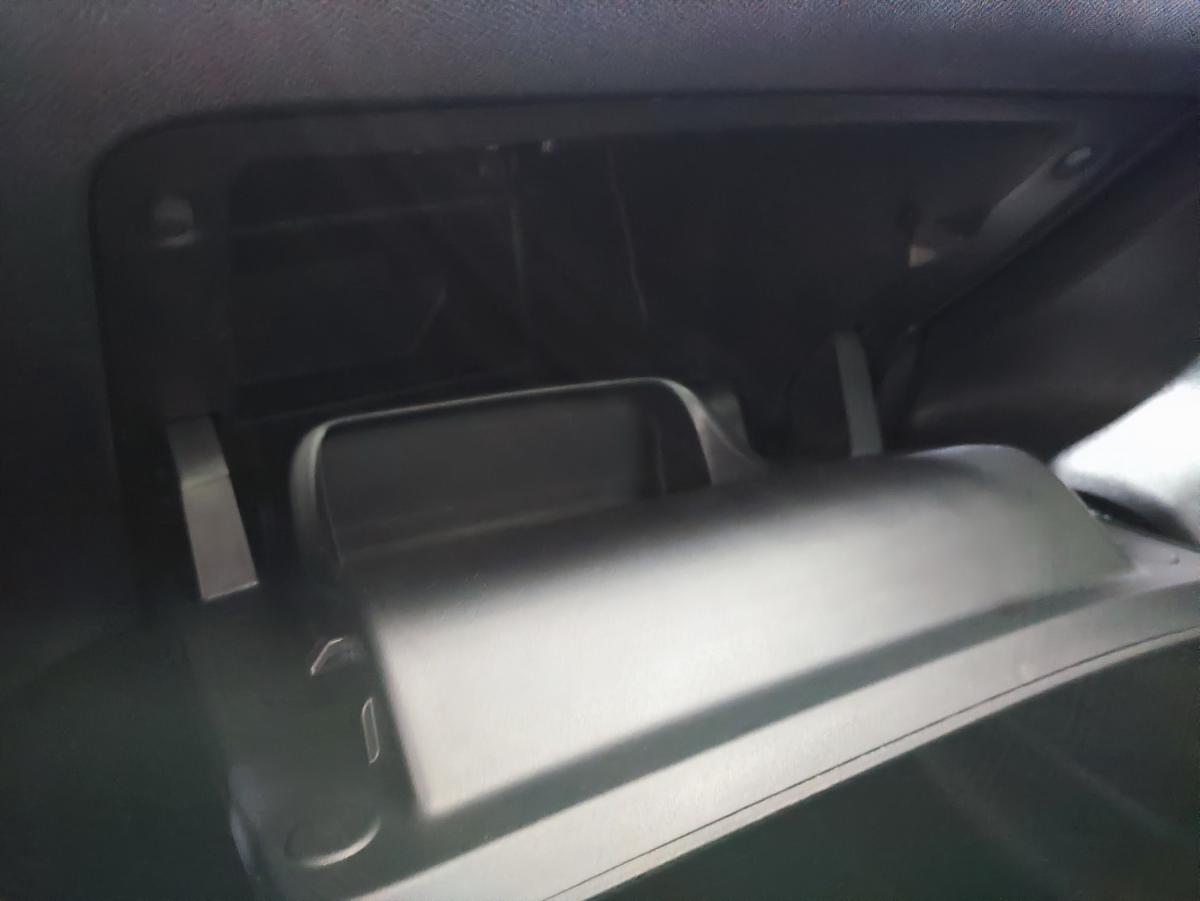 peugeot-208-2026-gasolina-1199cc