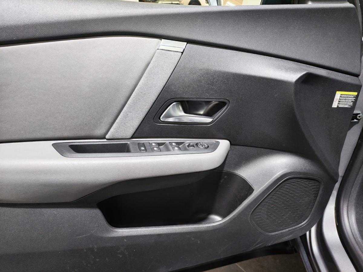 citroen-c4-2025-gasolina-1199cc