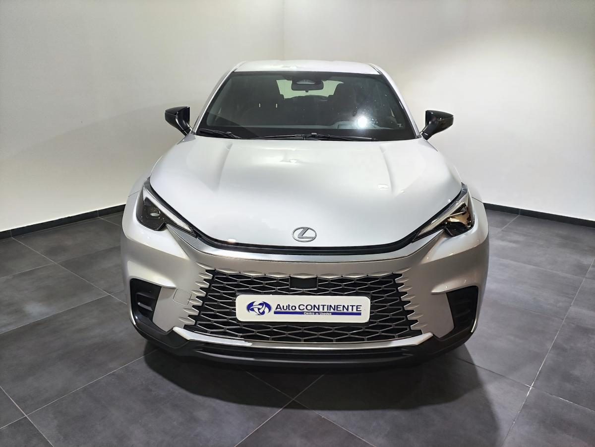 lexus-lbx-2025-hibrido-a-gasolina-1490cc