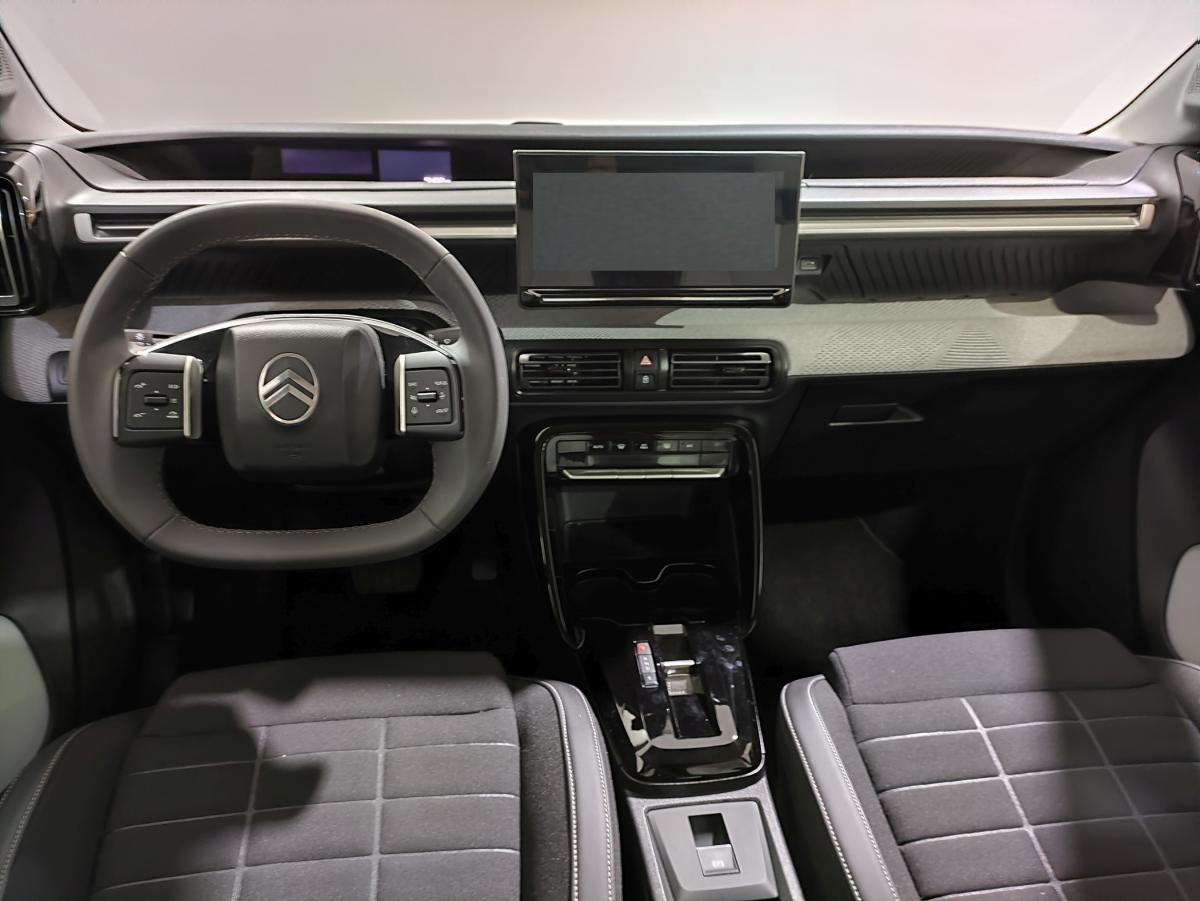 citroen-e-c3-2025-eletrico-500cc