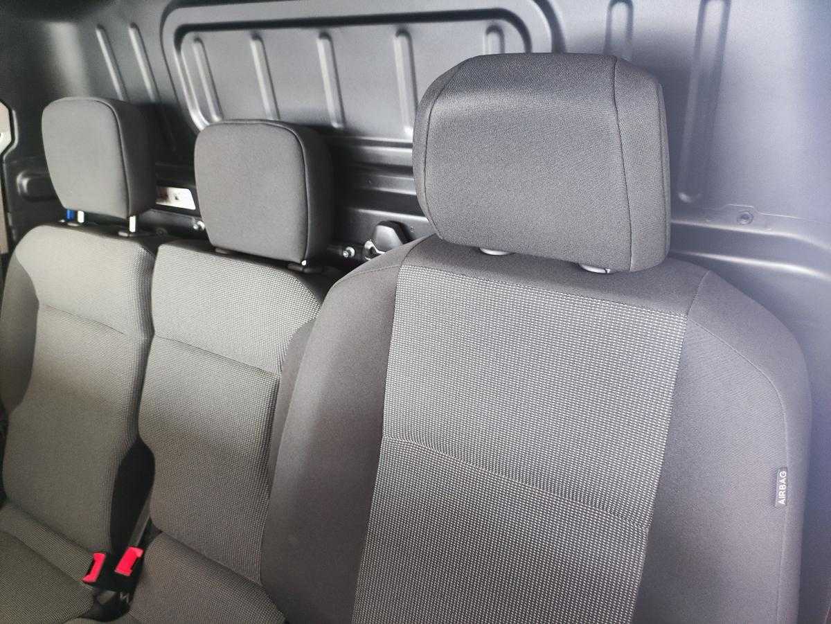 citroen-berlingo-2025-diesel-1499cc