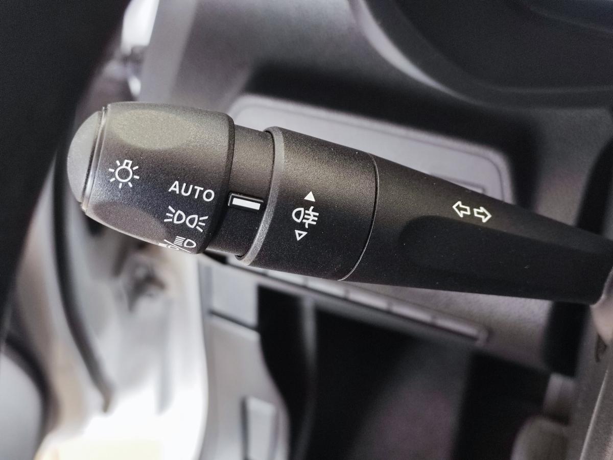 citroen-berlingo-2025-diesel-1499cc