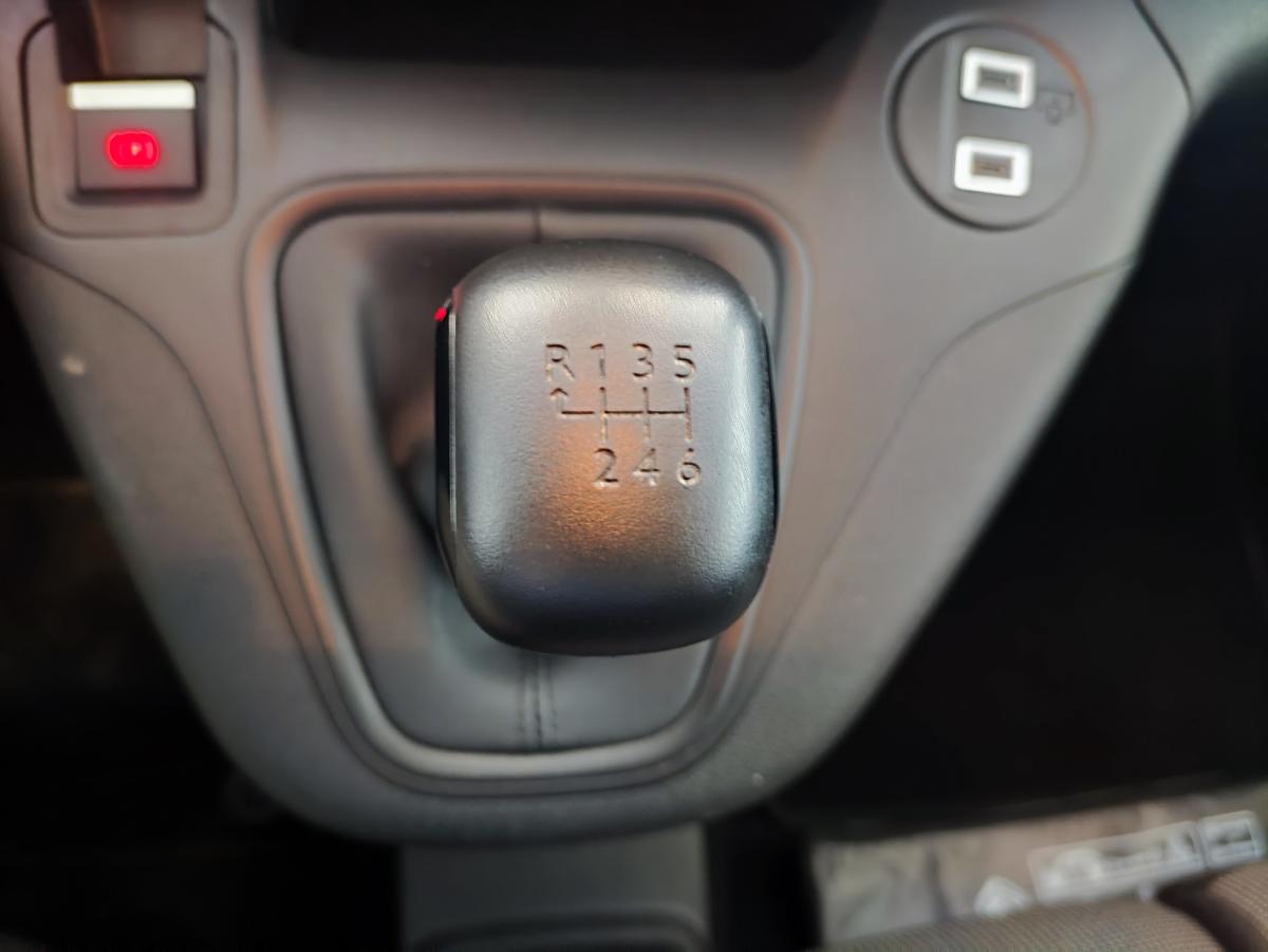 citroen-berlingo-2025-diesel-1499cc