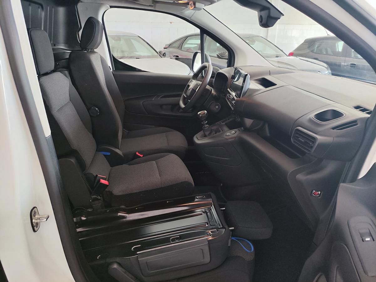 citroen-berlingo-2025-diesel-1499cc
