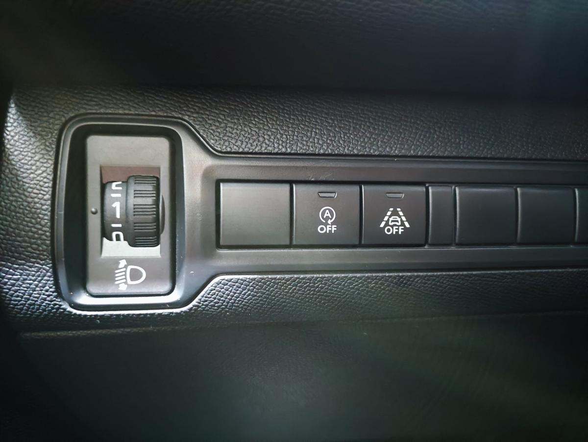 peugeot-308-sw-2021-diesel-1499cc