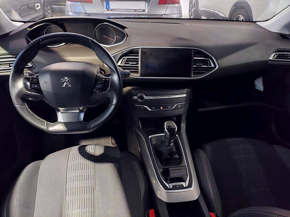 peugeot-308-sw-2021-diesel-1499cc