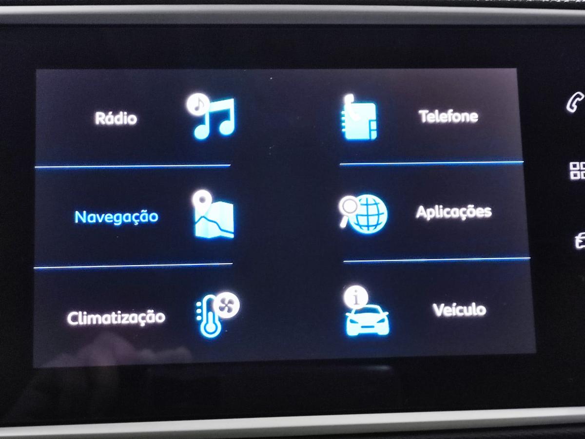 peugeot-308-sw-2021-diesel-1499cc
