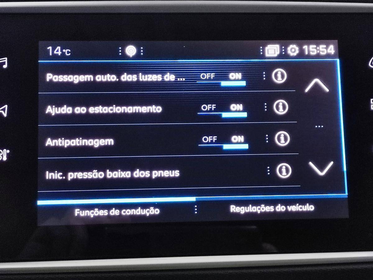 peugeot-308-sw-2021-diesel-1499cc