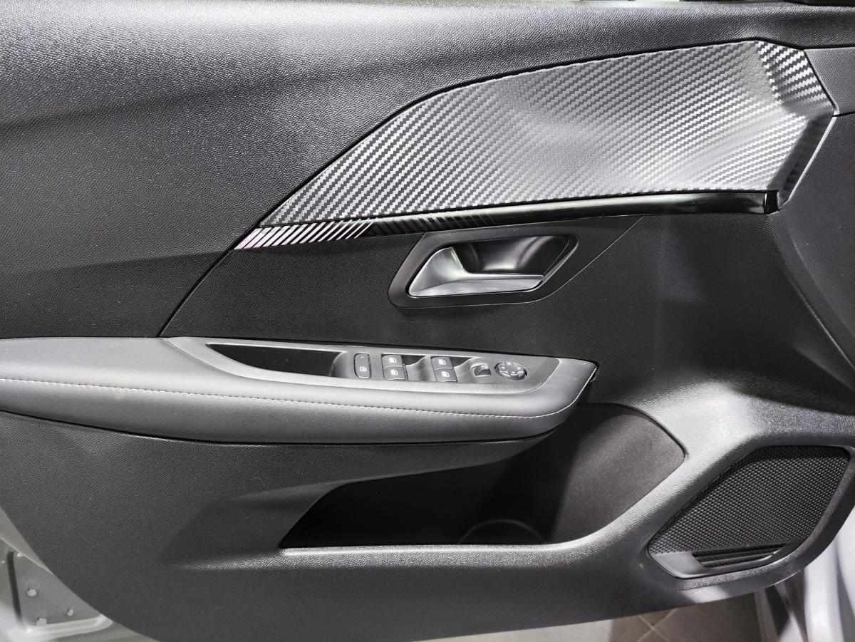 peugeot-208-2025-gasolina-1199cc