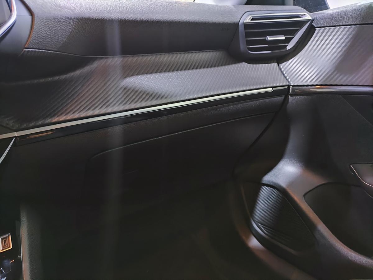 peugeot-208-2025-gasolina-1199cc