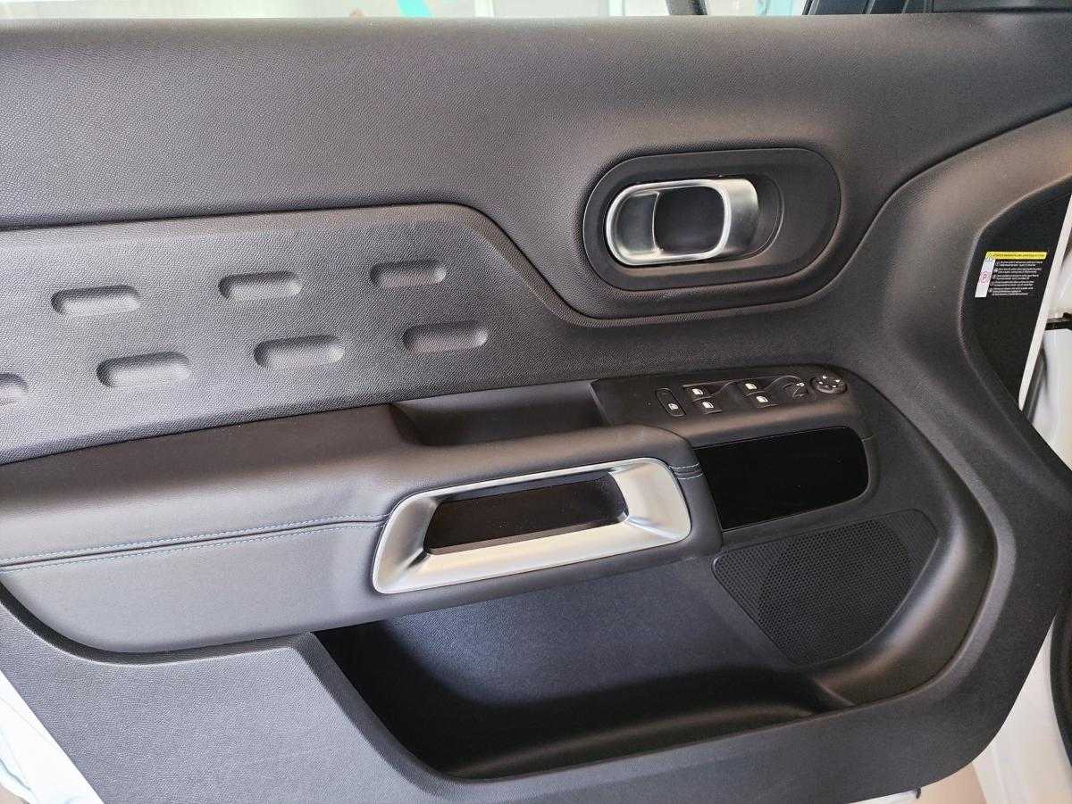 citroen-c5-aircross-2024-hibrido-a-gasolina-1598cc