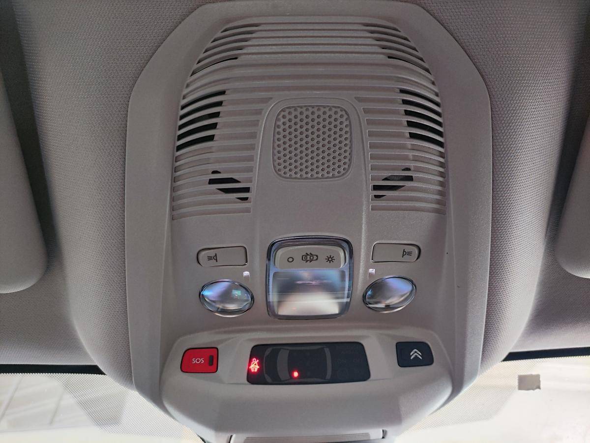 citroen-c5-aircross-2024-hibrido-a-gasolina-1598cc