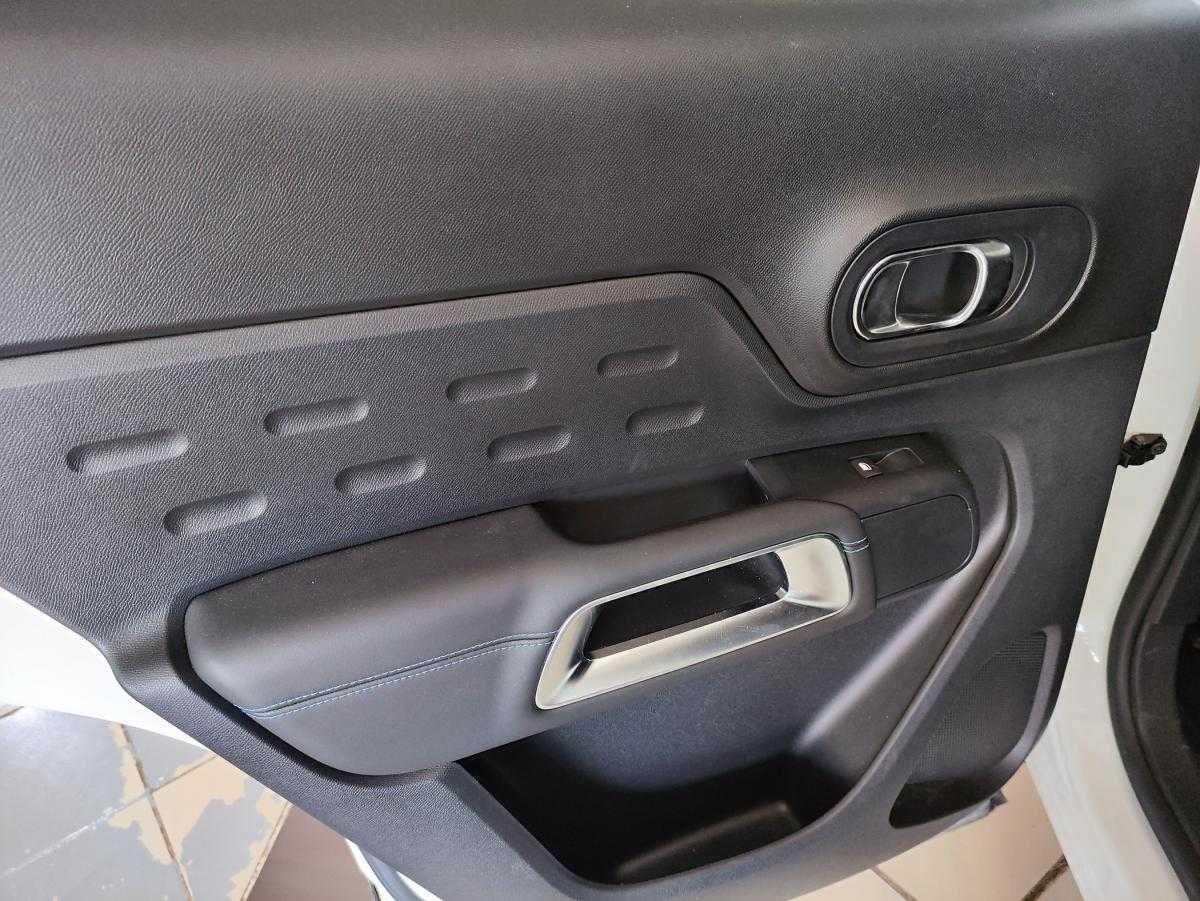 citroen-c5-aircross-2024-hibrido-a-gasolina-1598cc