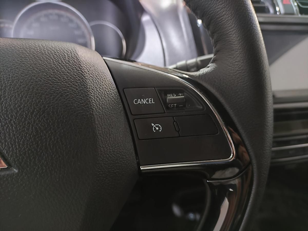 mitsubishi-space-star-2023-gasolina-1193cc
