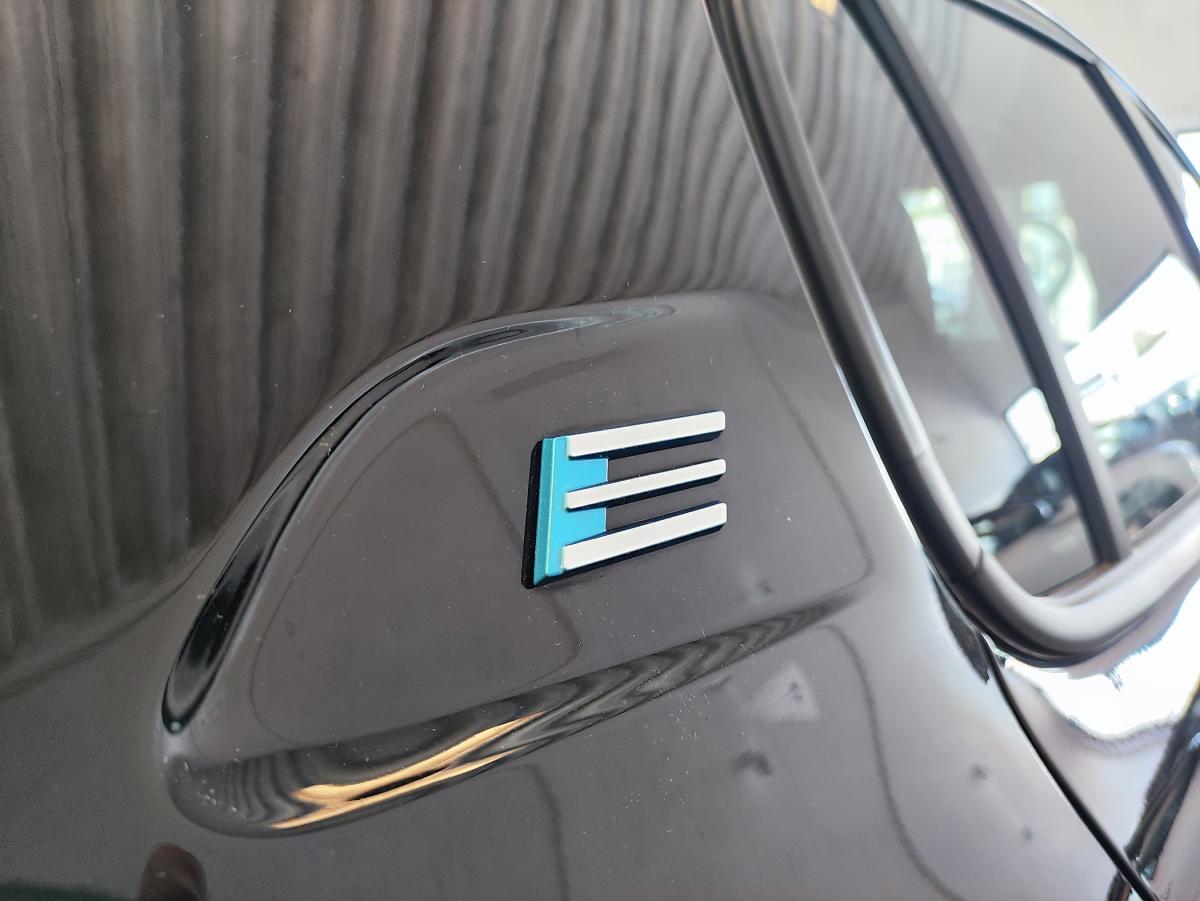 peugeot-208-2024-eletrico-500cc