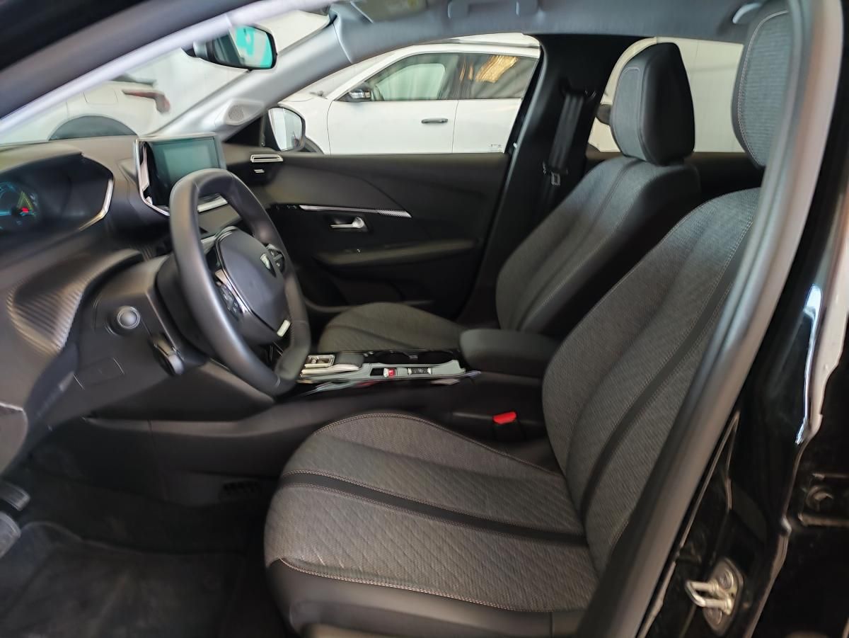 peugeot-208-2024-eletrico-500cc