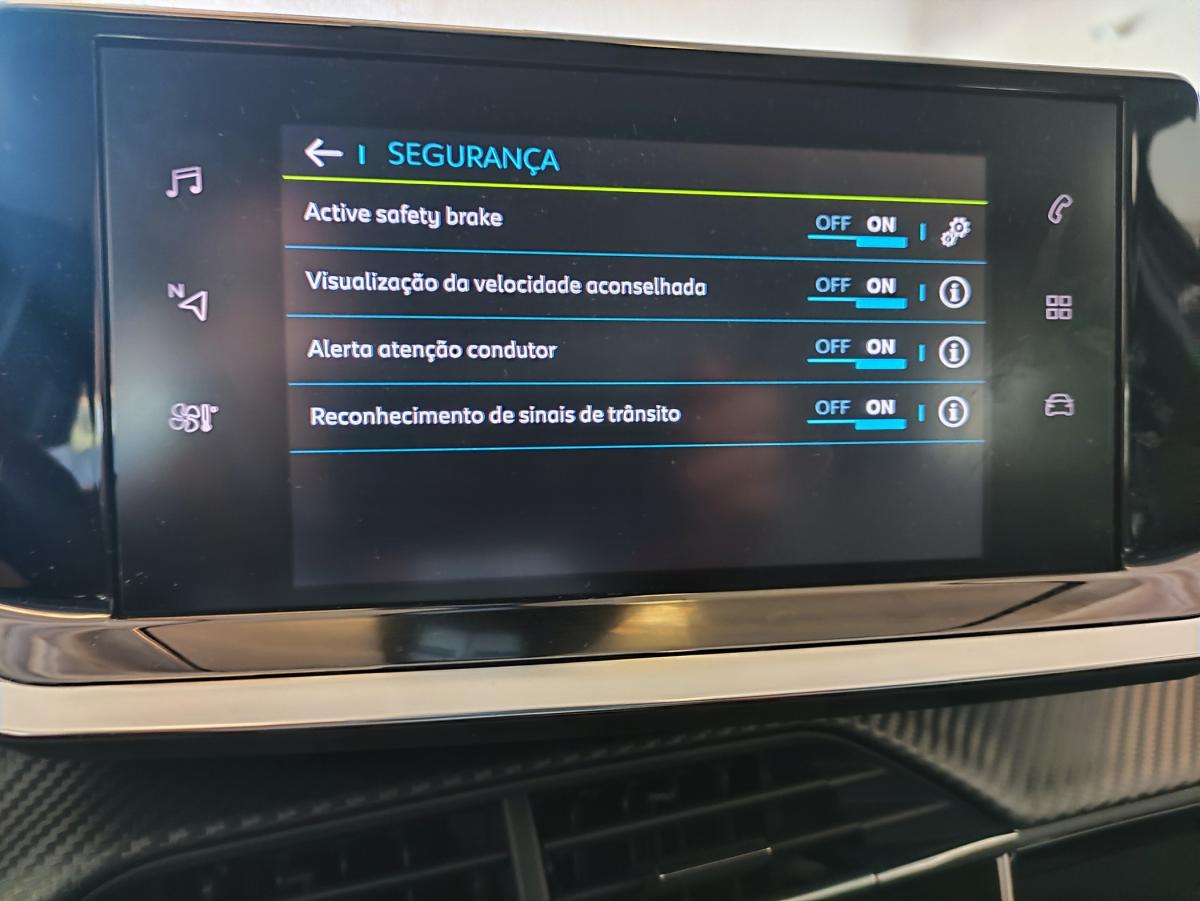 peugeot-208-2024-eletrico-500cc
