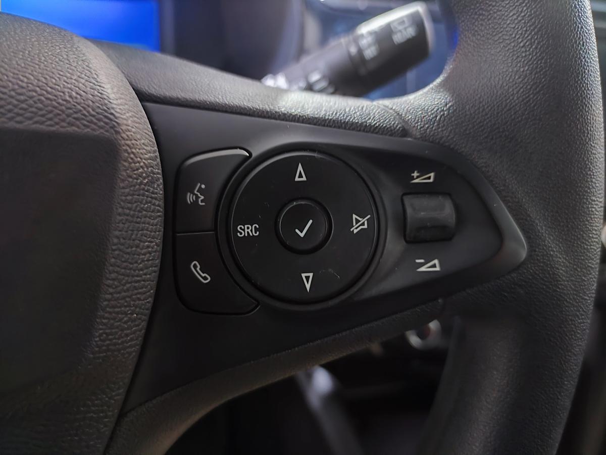 opel-corsa-2025-gasolina-1199cc