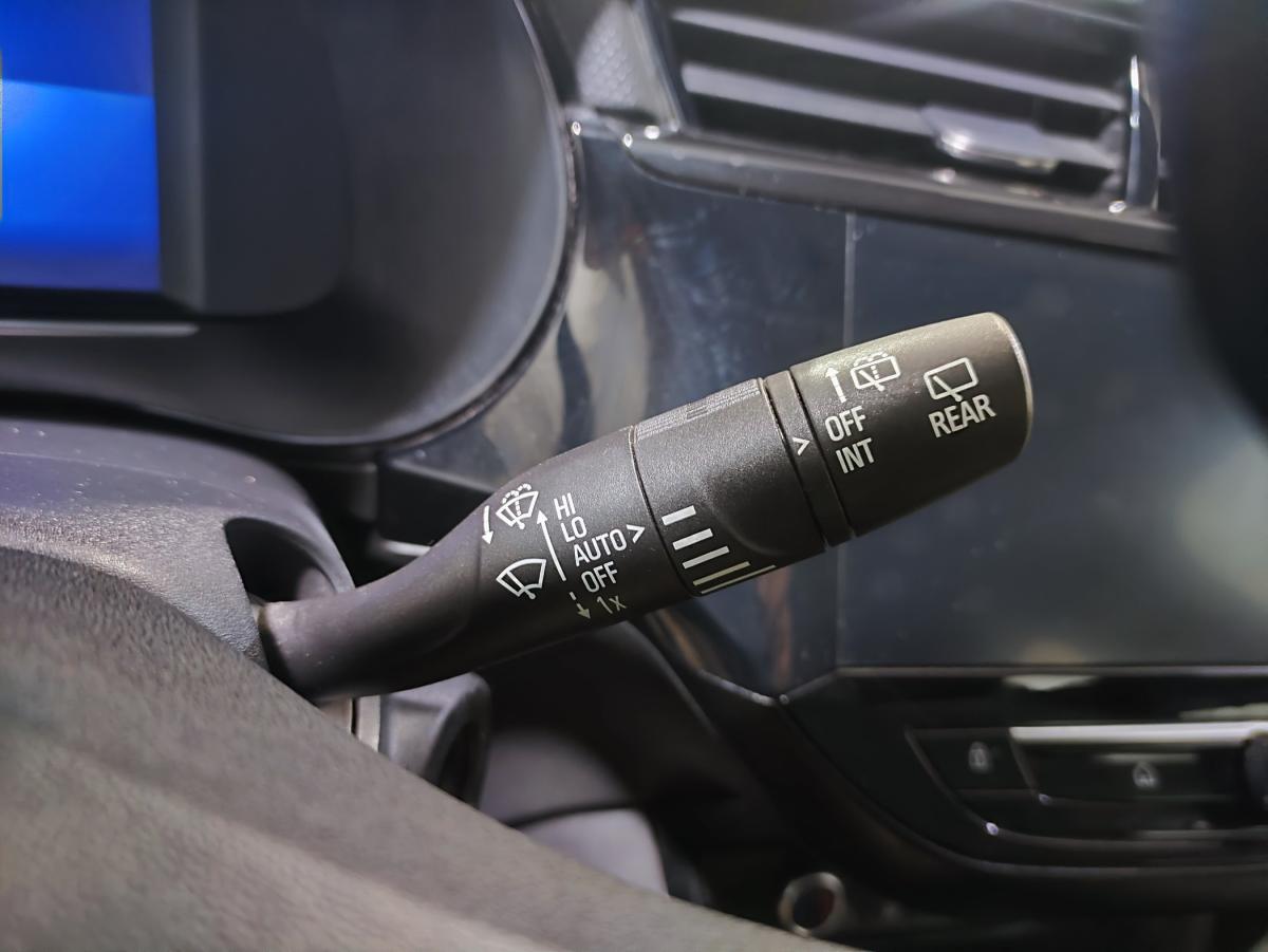 opel-corsa-2025-gasolina-1199cc