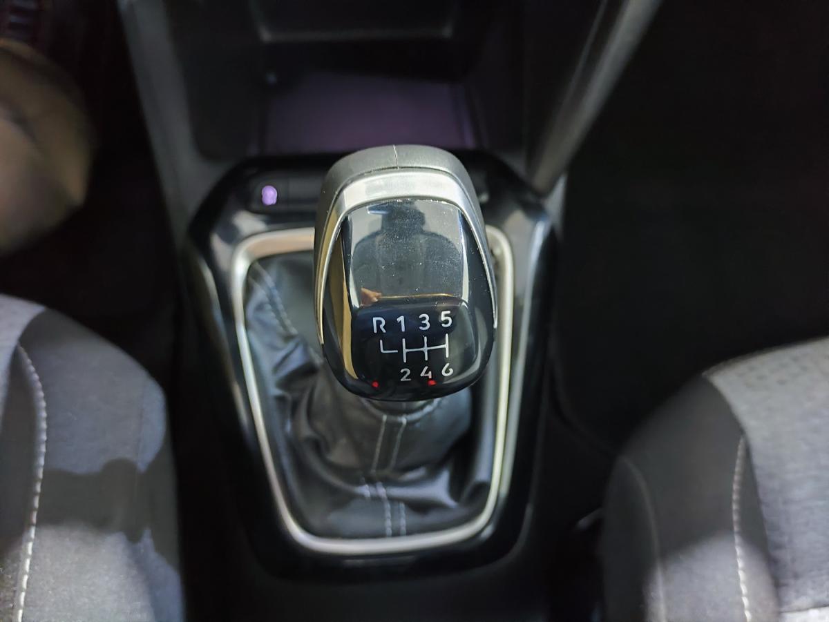 opel-corsa-2025-gasolina-1199cc