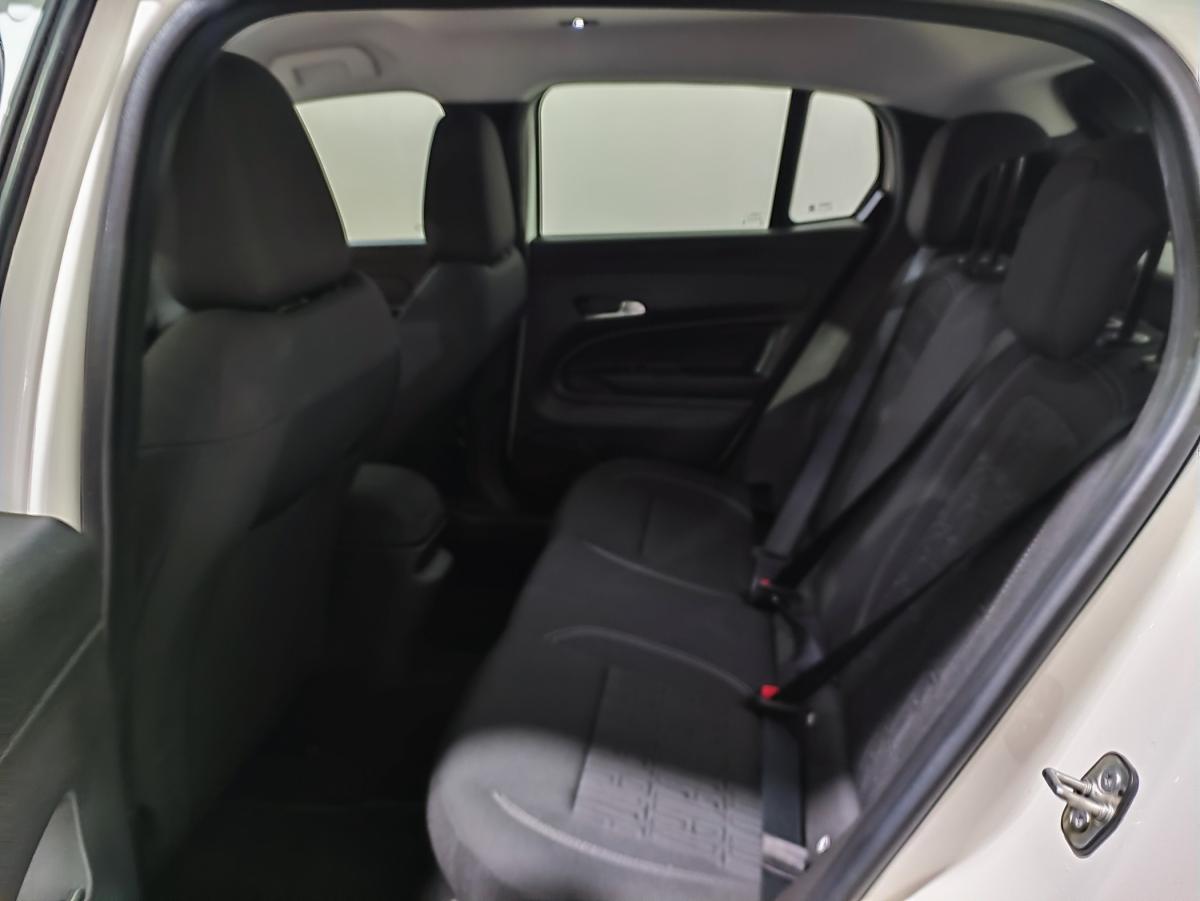 fiat-600-2025-gasolina-1199cc