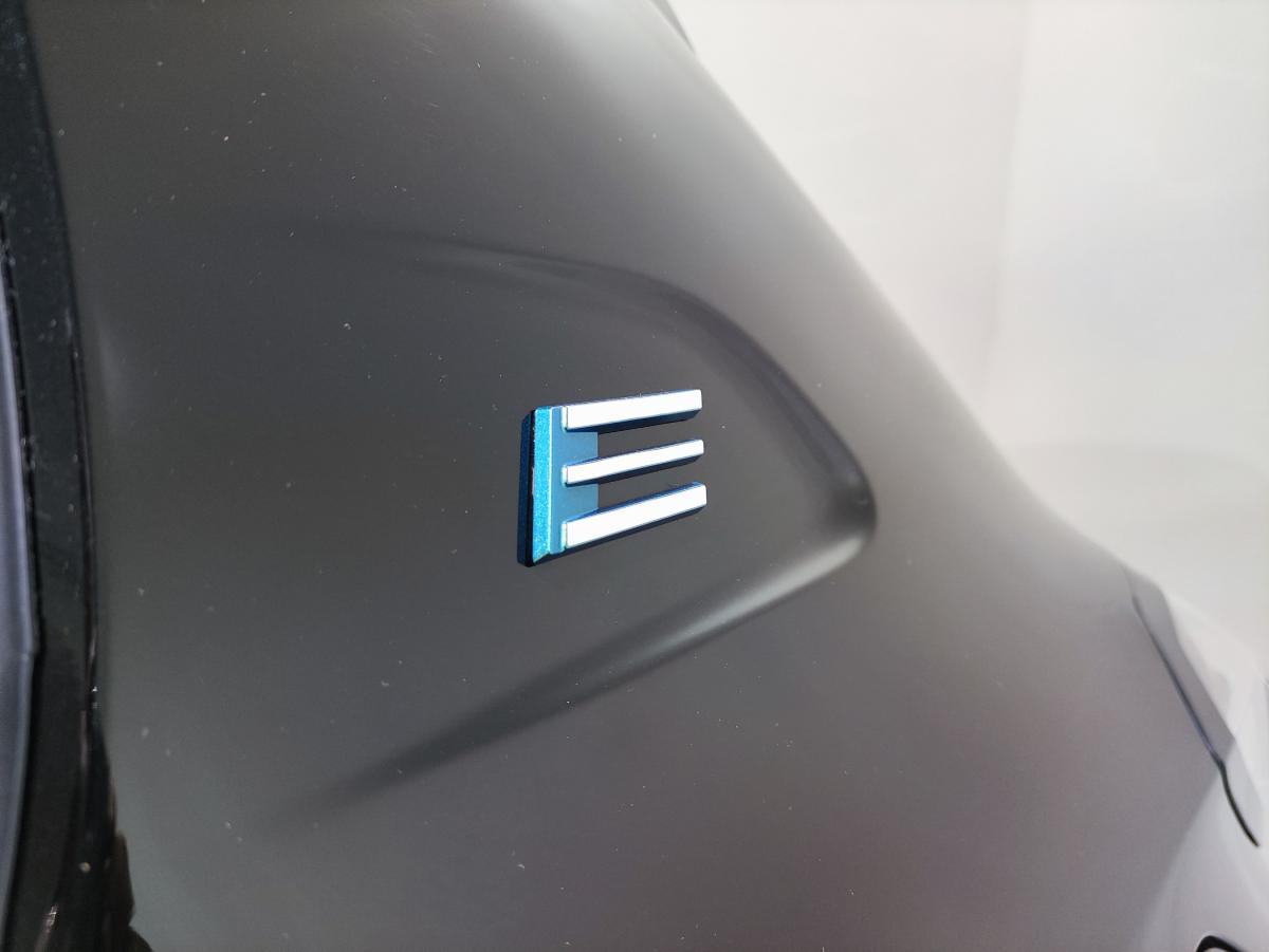 peugeot-208-2025-eletrico-0cc