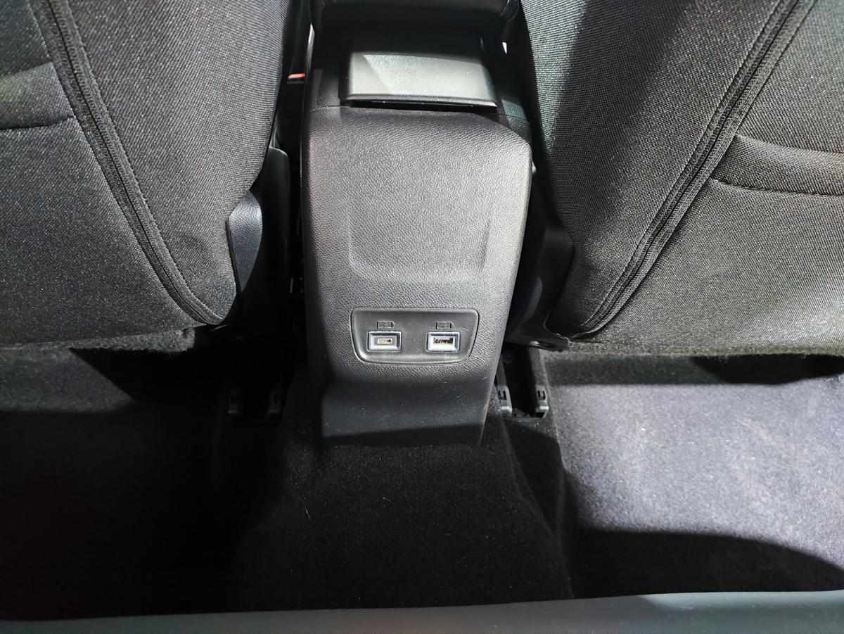 peugeot-208-2025-eletrico-0cc