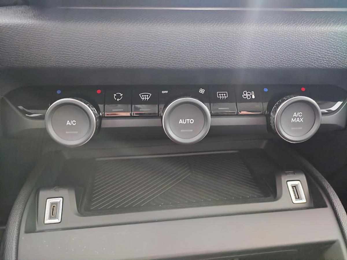 citroen-c4-1-2-puretech-2024-gasolina-1199cc