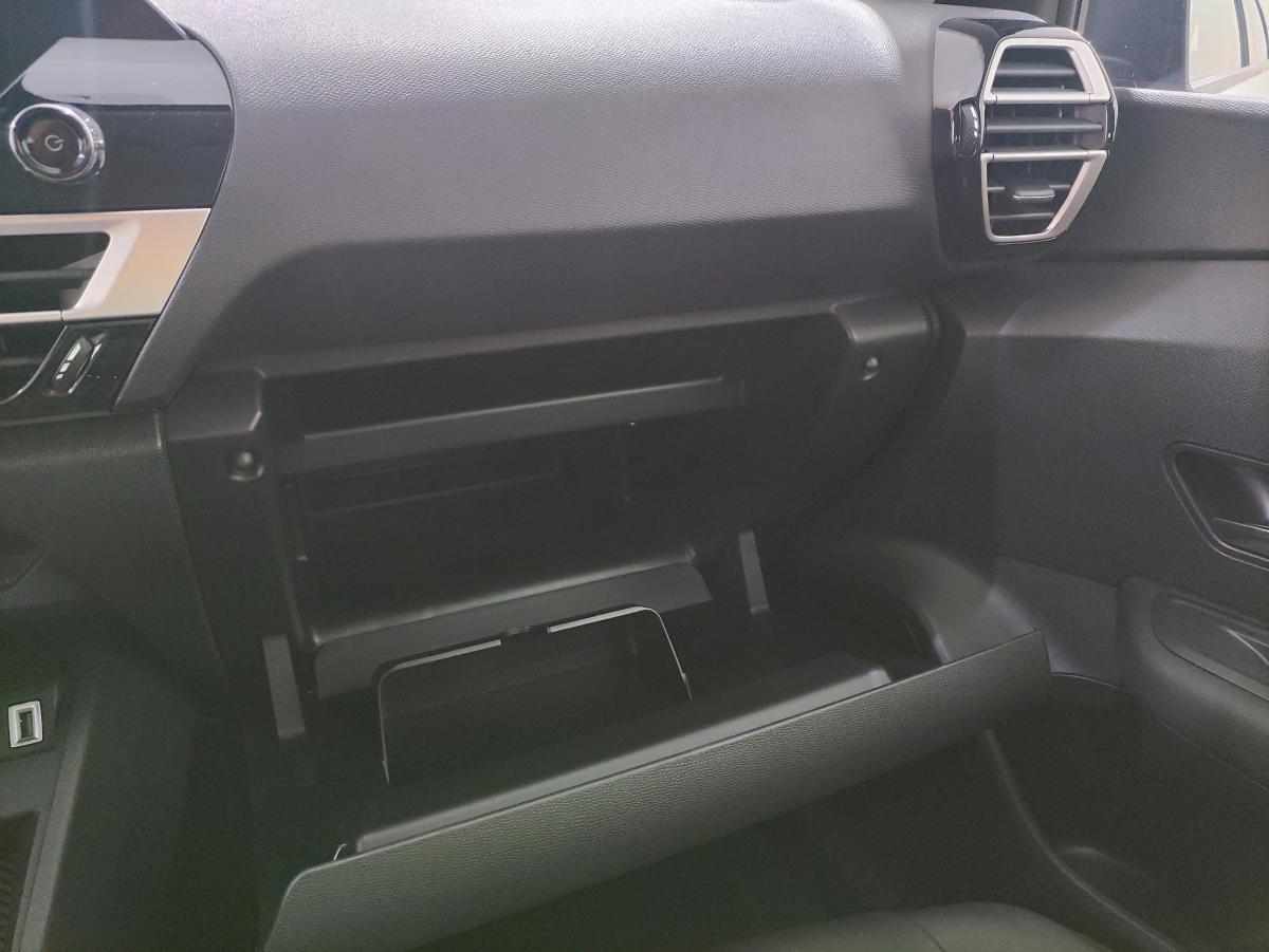 citroen-c4-1-2-puretech-2024-gasolina-1199cc