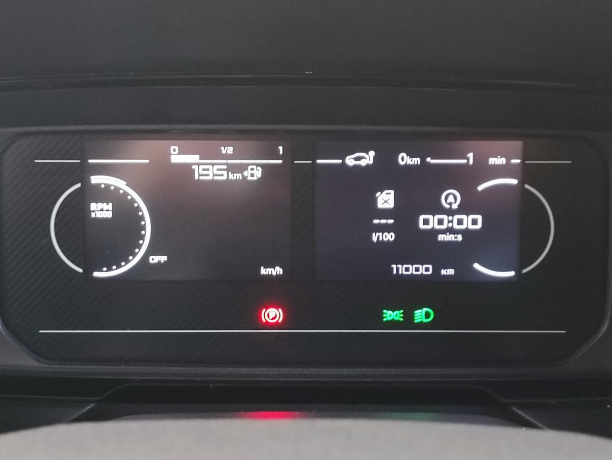citroen-berlingo-2025-diesel-1499cc