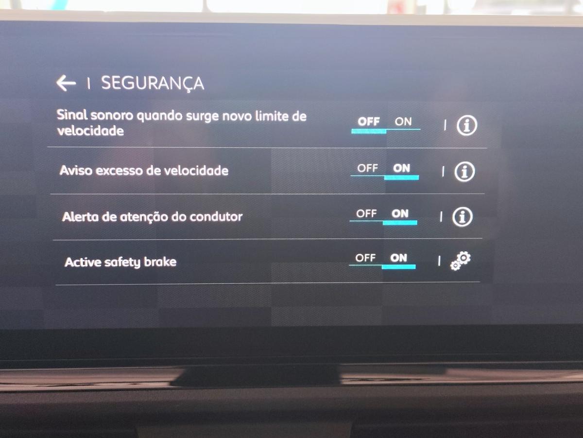 citroen-berlingo-2025-diesel-1499cc