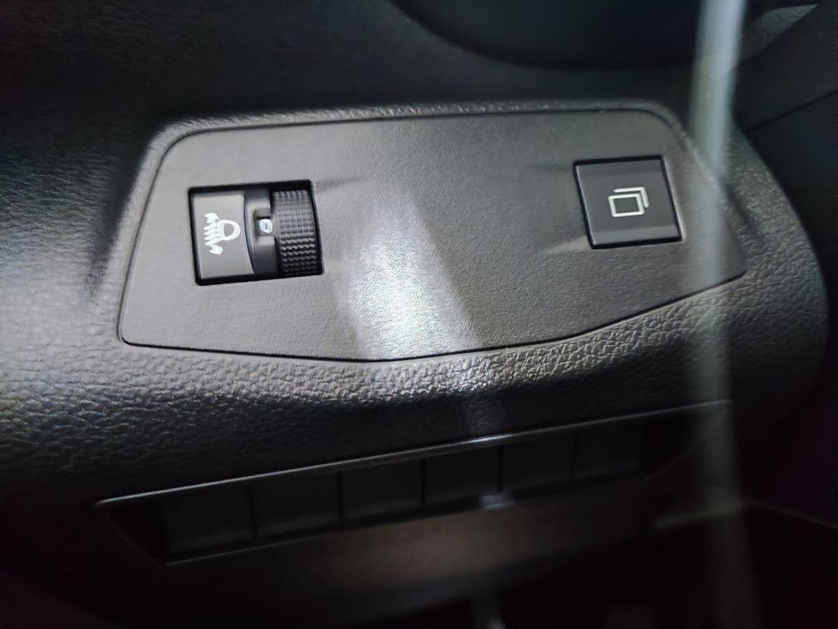citroen-berlingo-2025-diesel-1499cc