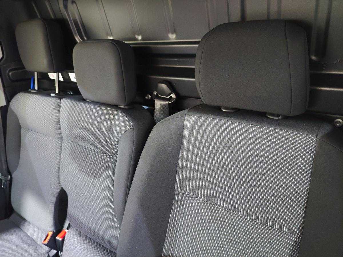 citroen-berlingo-2025-diesel-1499cc