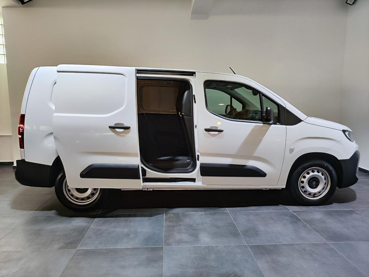 citroen-berlingo-2025-diesel-1499cc