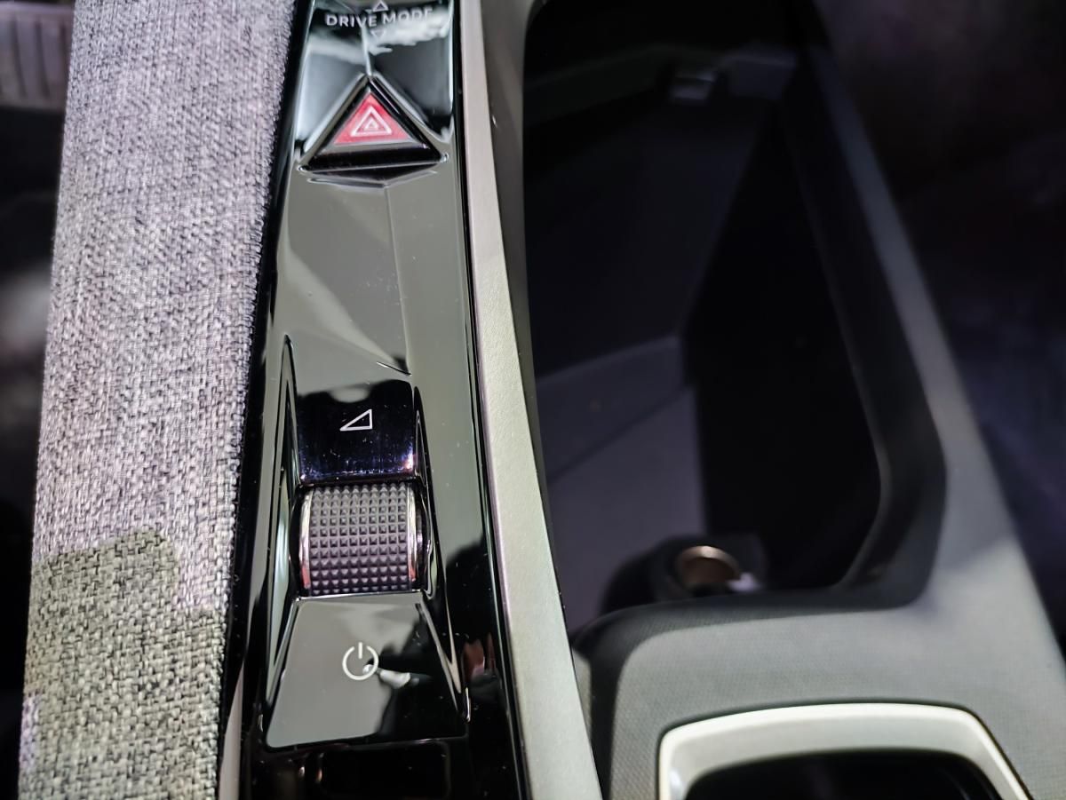 peugeot-3008-2025-gasolina-1199cc