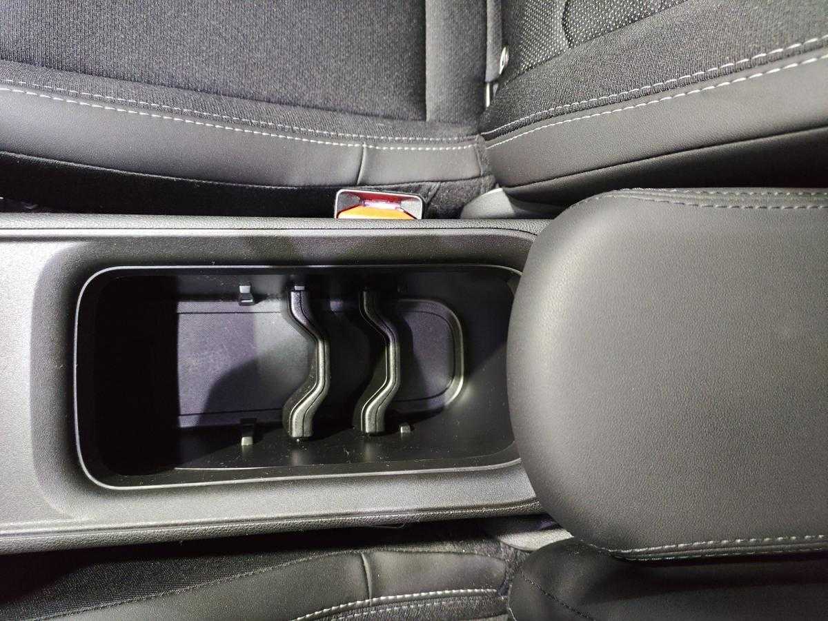 jeep-avenger-2025-gasolina-1199cc