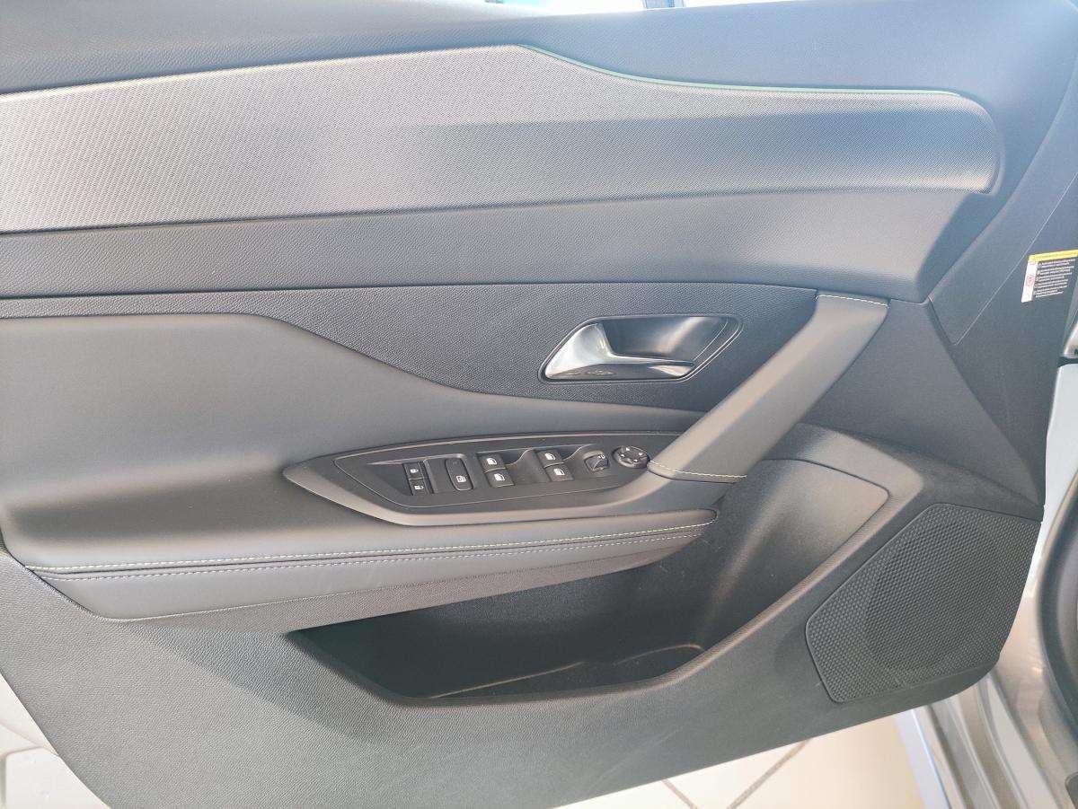peugeot-308-sw-2024-diesel-1499cc
